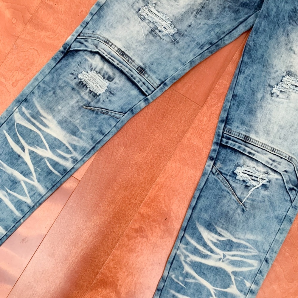 👖JEANS SALE!! New! RGSTR Distressed Slim Skinny Jean - Picture 3 of 7